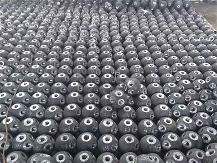 渝中螺栓球网架